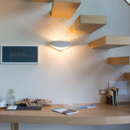 فندق مبيت وإفطار Thelakehouse Glamour Design Carate Urio