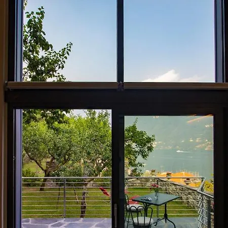 Thelakehouse Glamour Design فندق مبيت وإفطار Carate Urio